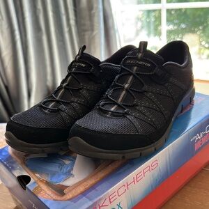 Women’s Skechers flex Black Air-cooled Shoes with Memory Foam size 9